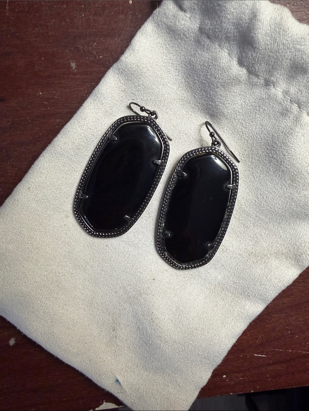 Kendra Scott Black Elle Drop Earrings